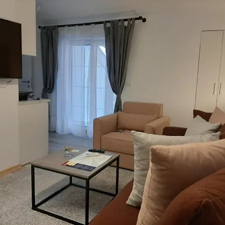 Queen Apartment