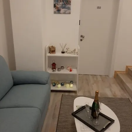 Apartment Queen
