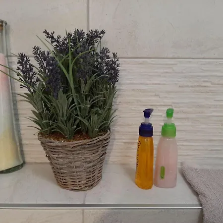 アパート Queen *